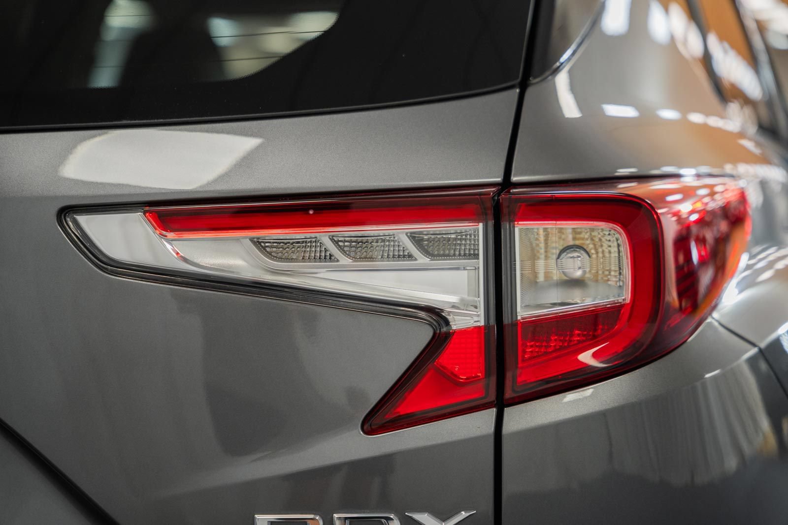 Used 2022 Acura RDX AWD w/ Advance Package image 6