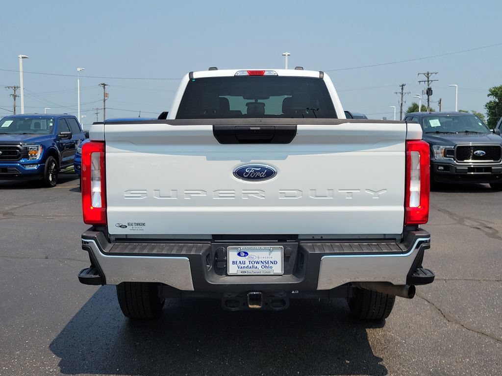 Certified 2026 Ford F250 XLT AWD/4WD image 5