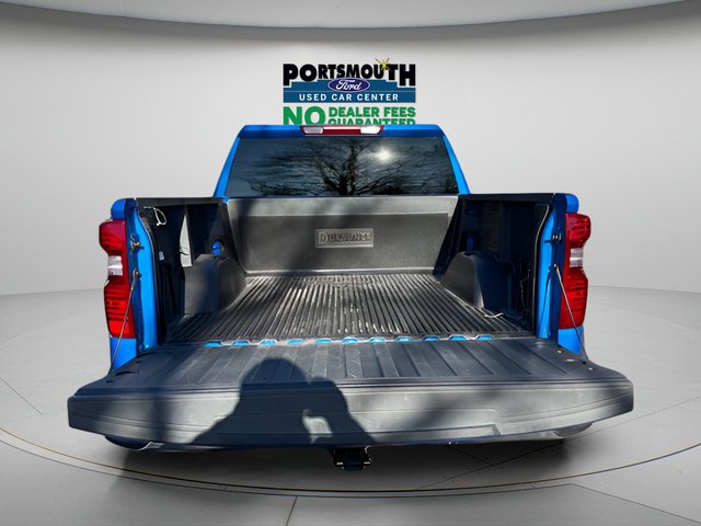 Used 2025 Chevrolet Silverado 1500 LT AWD/4WD image 12