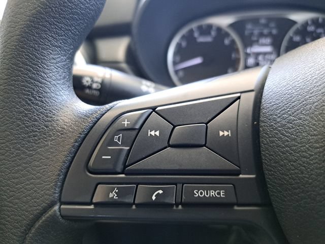 Used 2023 Nissan Versa S w/ S Plus Package FWD image 18