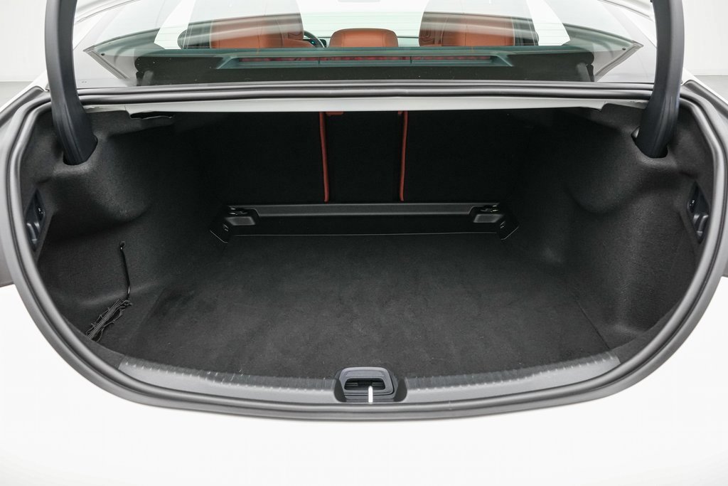 Used 2025 Mercedes-Benz C 300 Sedan image 23