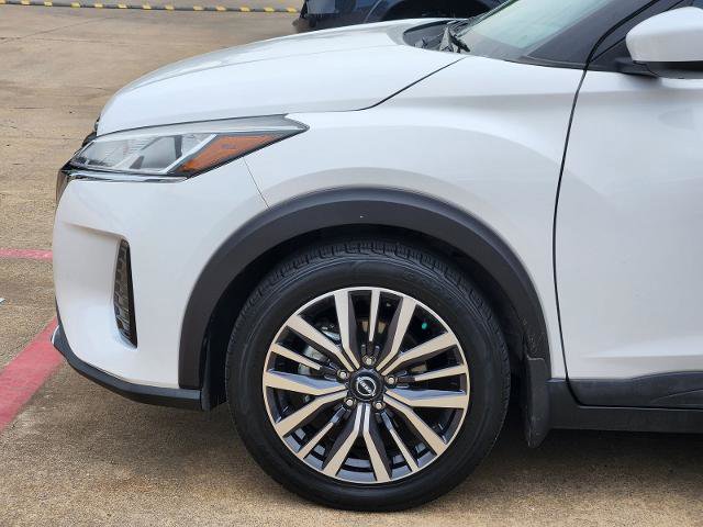 Used 2022 Nissan Kicks SV FWD image 8