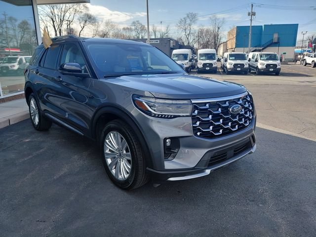 Certified 2025 Ford Explorer Platinum w/ LUX Leather Package AWD/4WD image 10