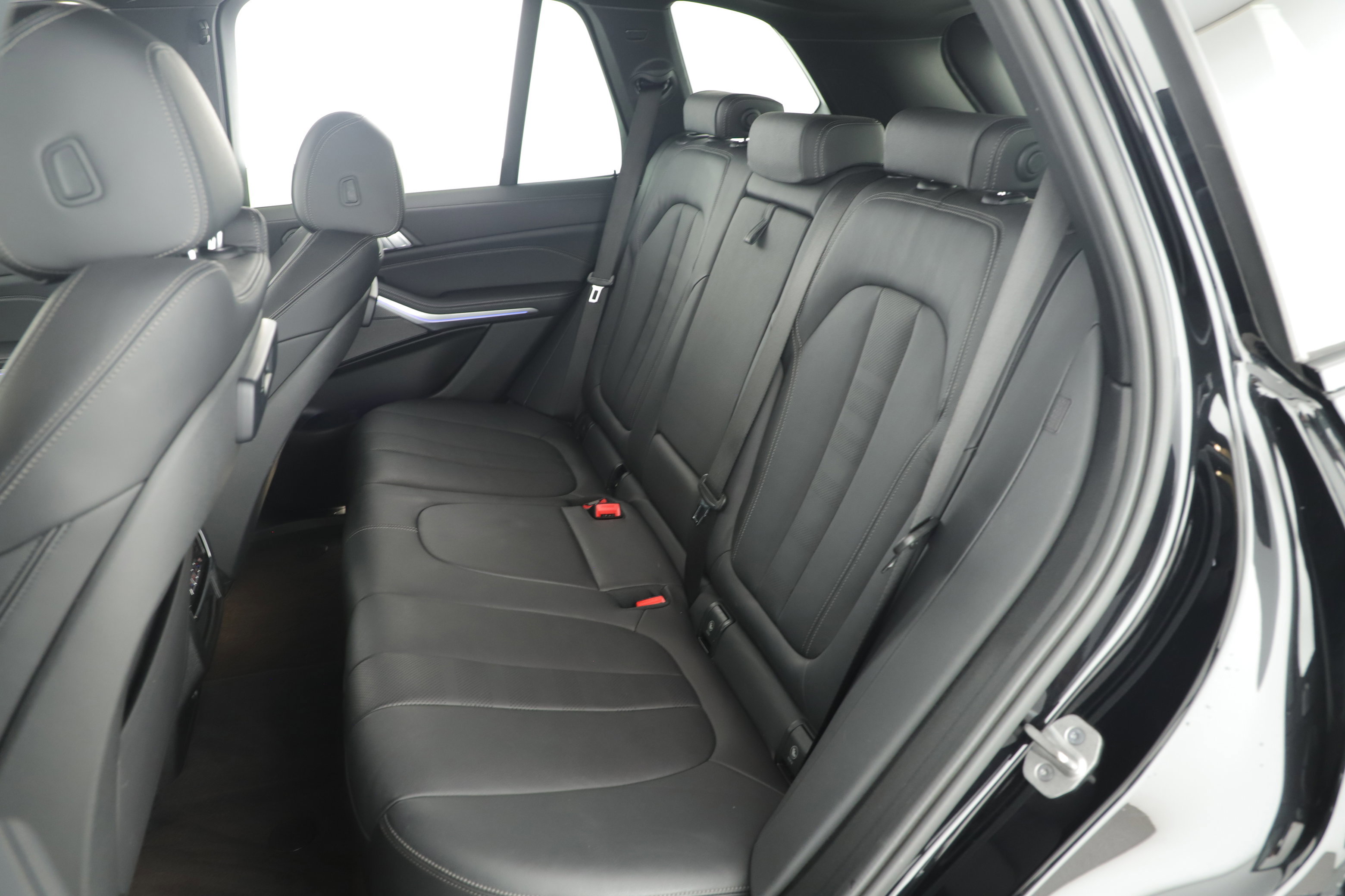 Used 2021 BMW X5 sDrive40i w/ M Sport Package image 22