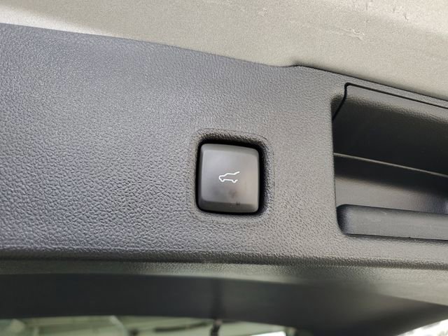 Certified 2024 Ford Escape ST-Line w/ Tech Pack #1 image 8