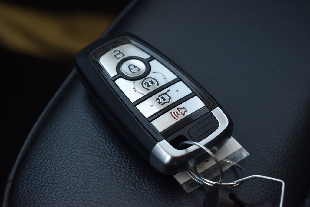 Certified 2022 Ford Edge SEL w/ Convenience Package image 13