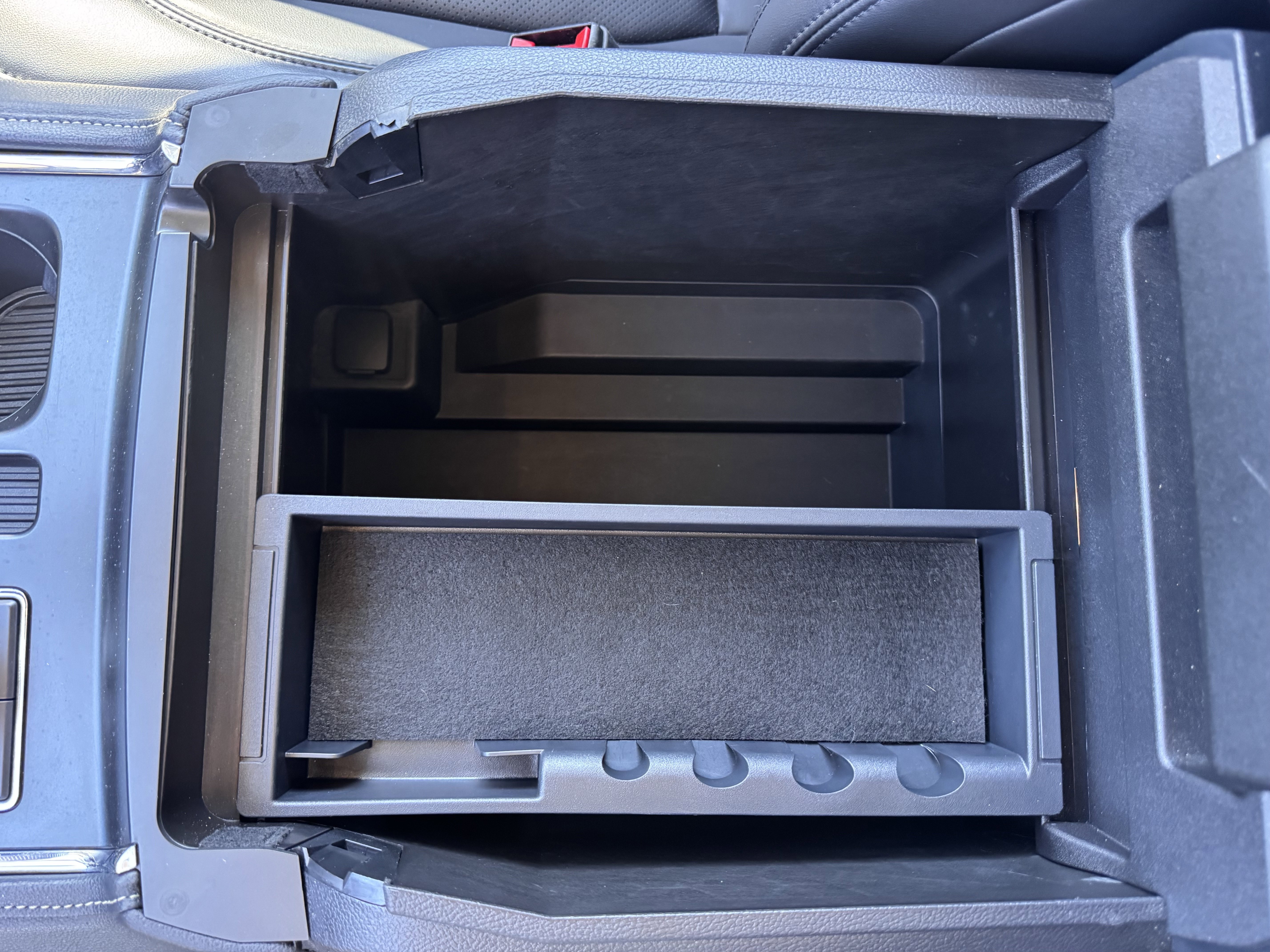 Certified 2024 Ford Expedition Max XLT image 25