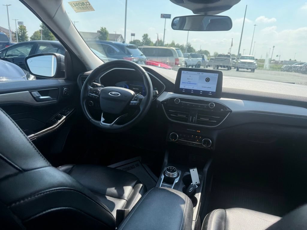 Certified 2022 Ford Escape SEL w/ Technology Package FWD image 54