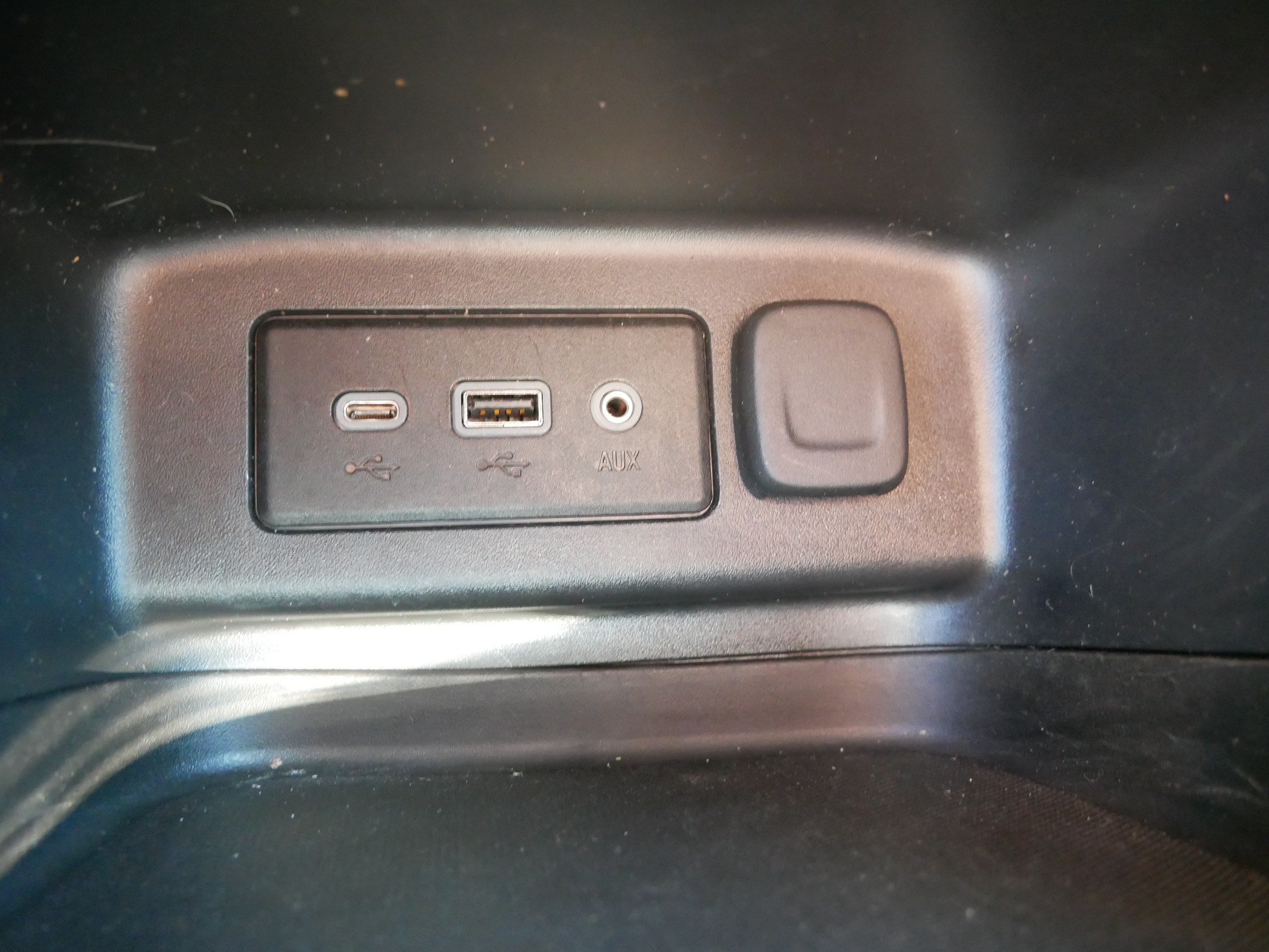 Used 2020 Chevrolet Equinox LT AWD/4WD image 34