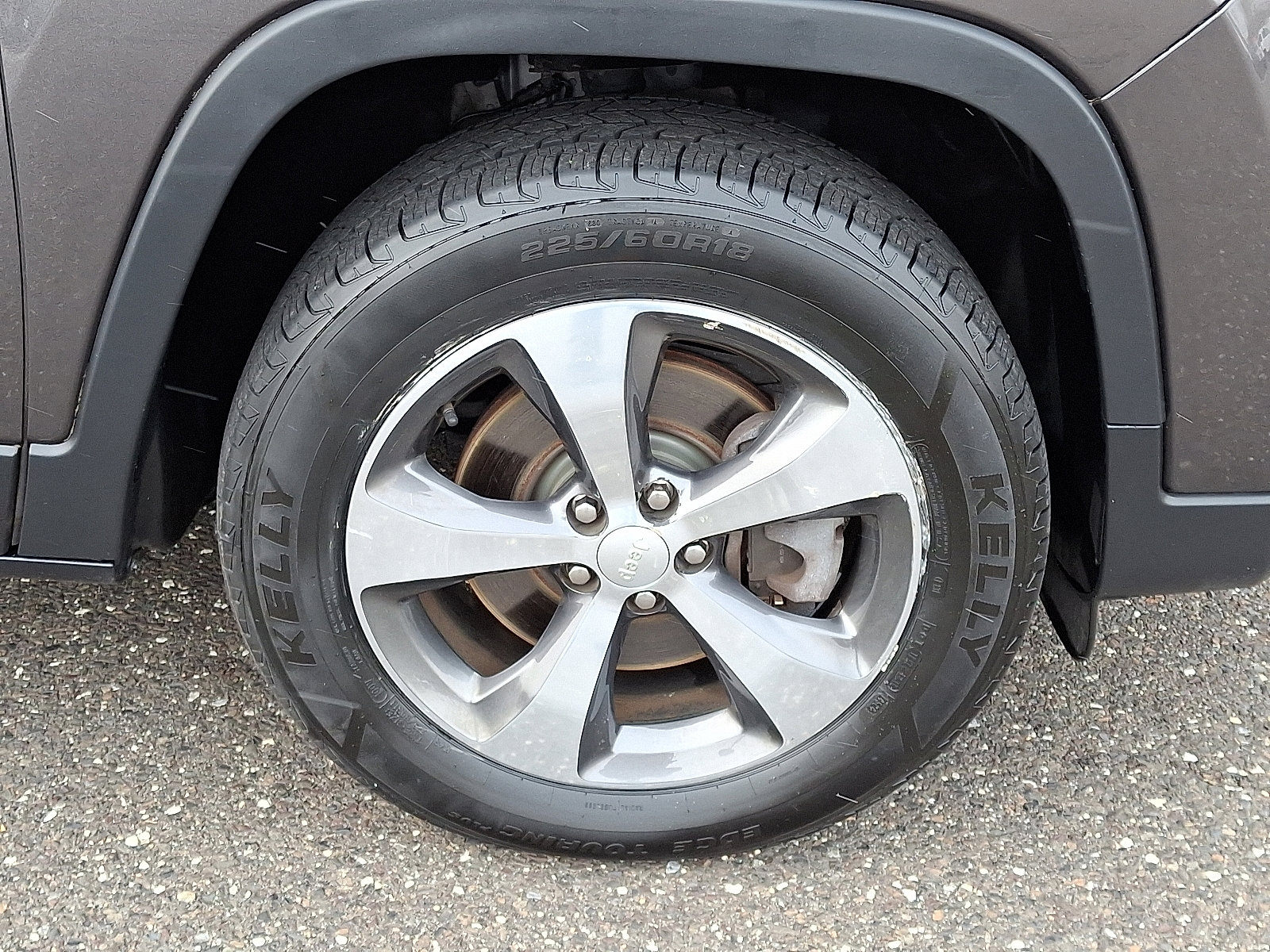 Used 2020 Jeep Cherokee Limited image 8