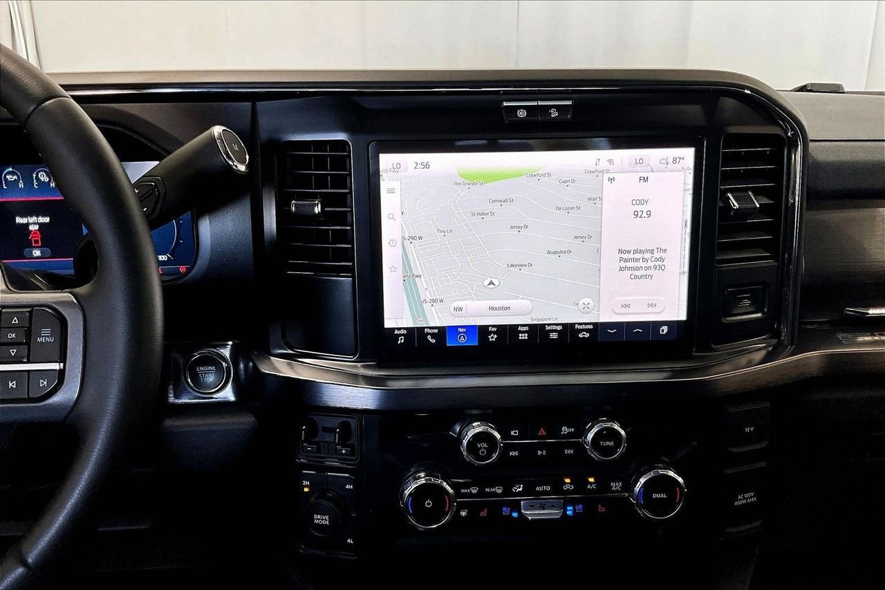 Certified 2025 Ford F350 Lariat AWD/4WD image 9