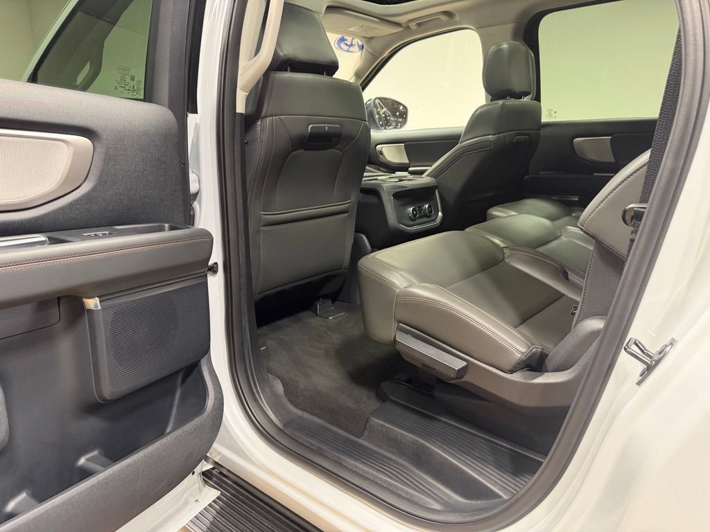 Certified 2025 Ford Expedition Max Active AWD/4WD image 27