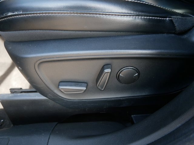 Certified 2024 Ford Escape Platinum AWD/4WD image 17