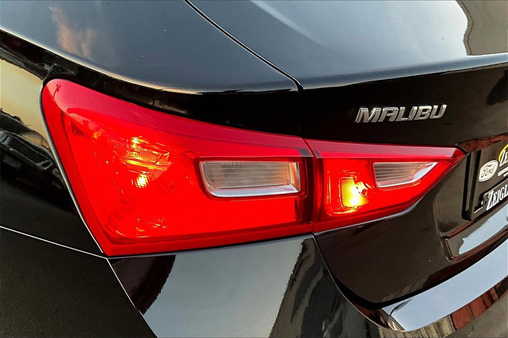 Used 2024 Chevrolet Malibu LT image 29