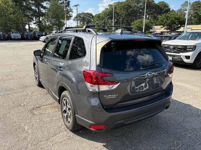 Used 2023 Subaru Forester Premium AWD/4WD image 7