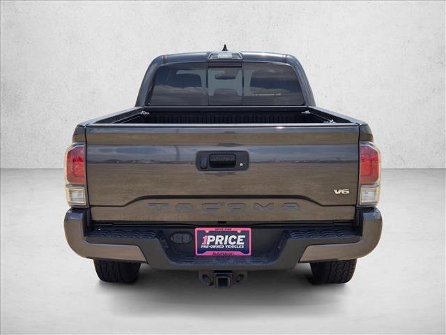 Used 2020 Toyota Tacoma TRD Sport AWD/4WD image 7