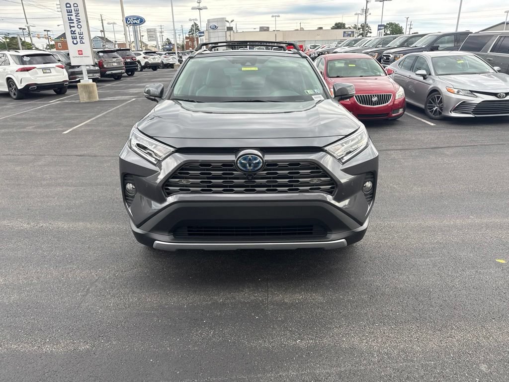 Used 2020 Toyota RAV4 Limited AWD/4WD image 8
