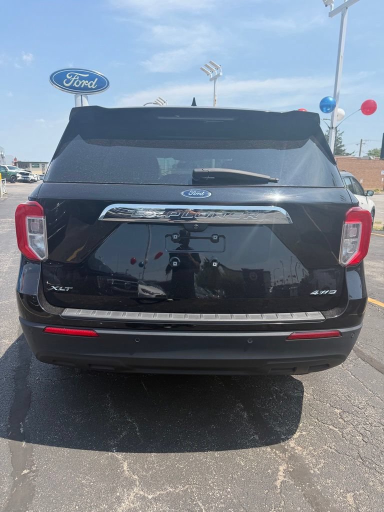 Certified 2022 Ford Explorer XLT w/ Class IV Trailer Tow Package AWD/4WD image 28