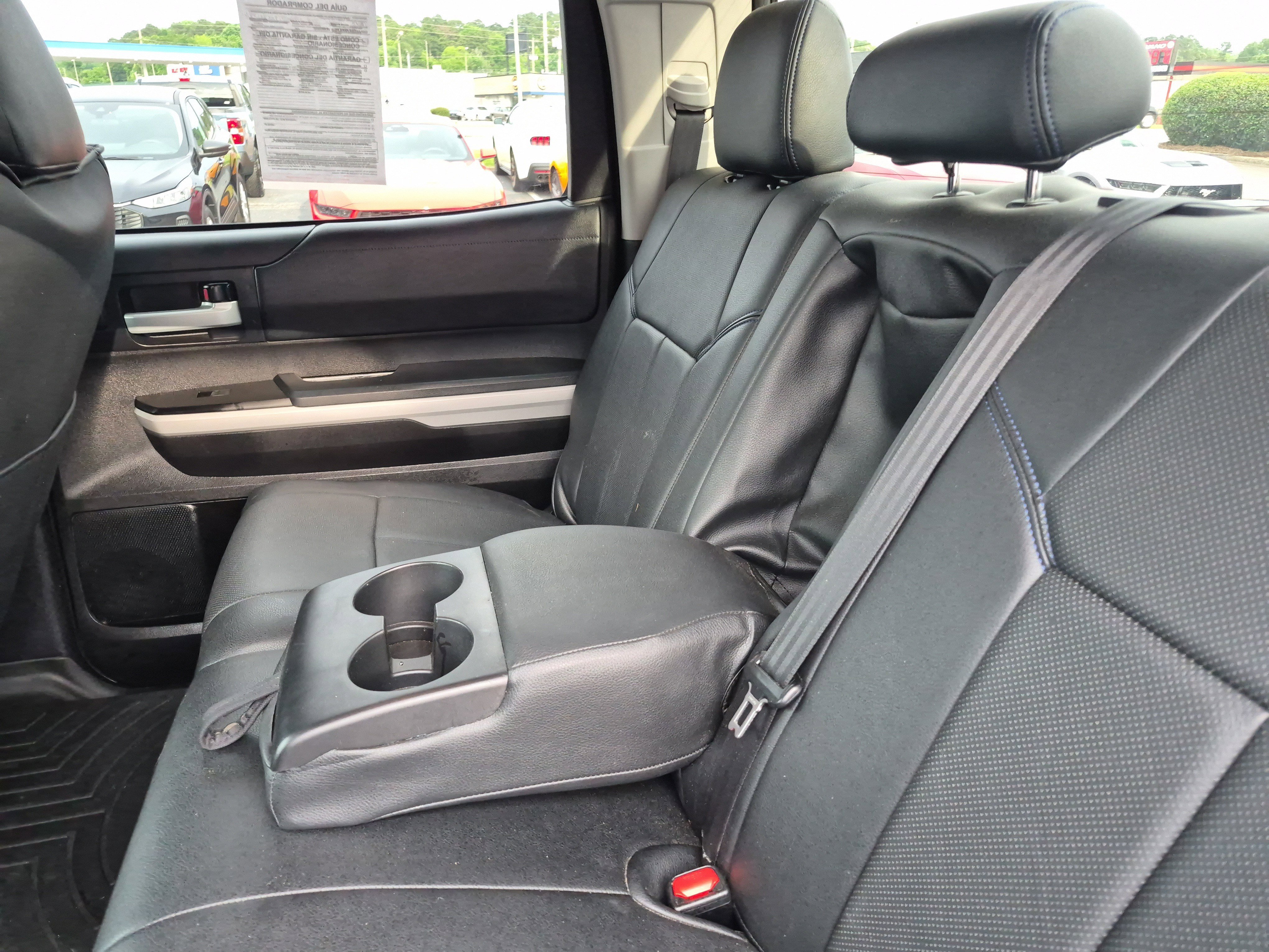 Used 2019 Toyota Tundra SR5 w/ SR5 Upgrade Package AWD/4WD image 20