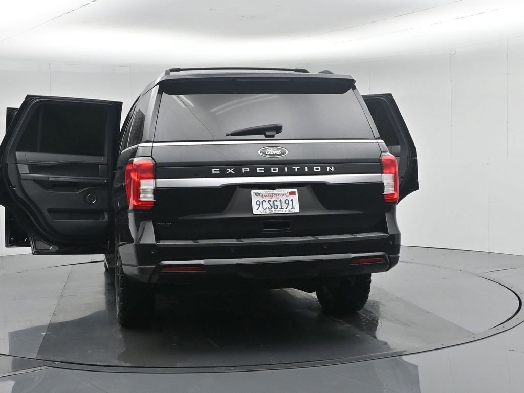 Certified 2022 Ford Expedition XLT image 58