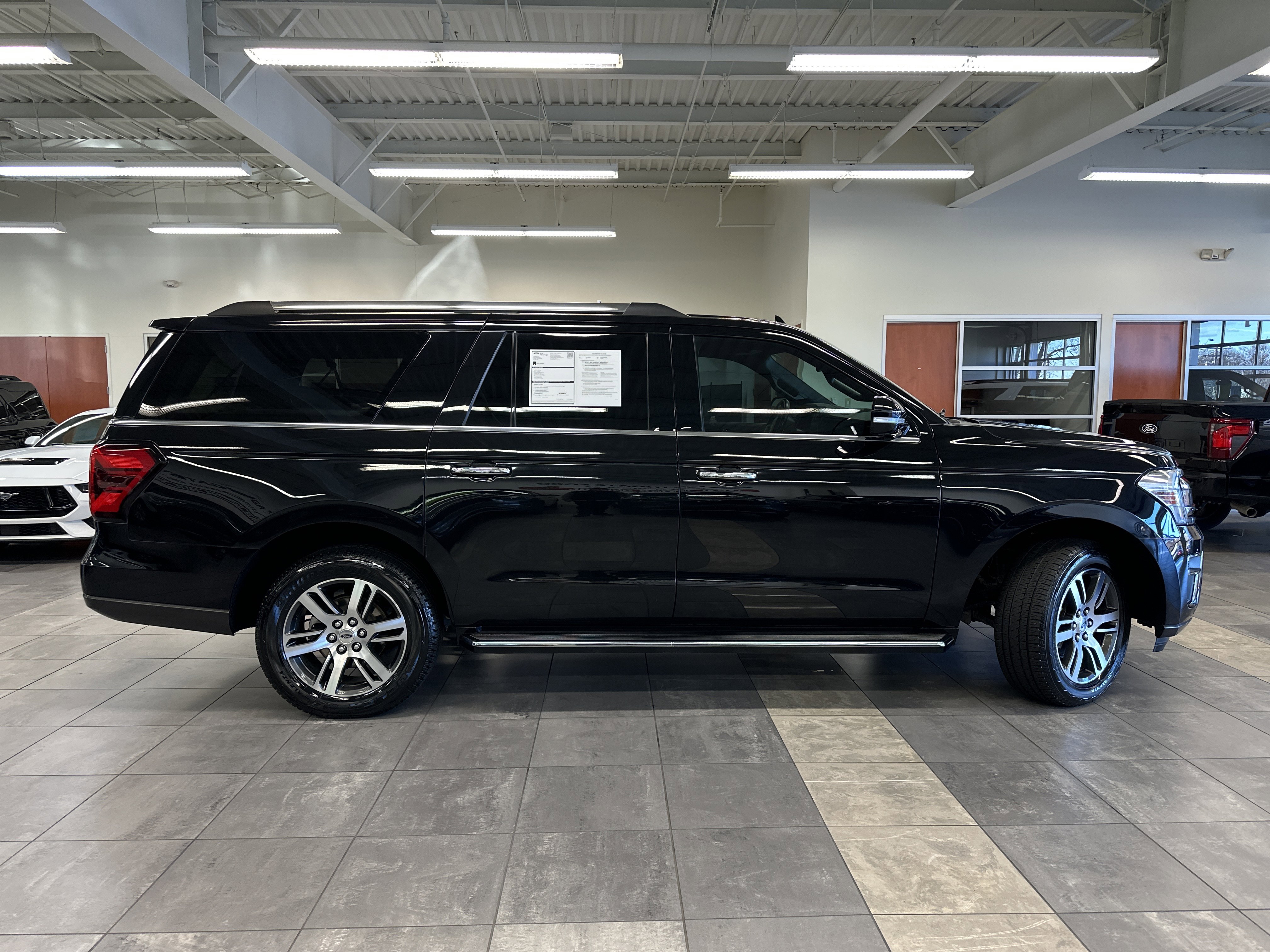 Certified 2022 Ford Expedition Max Limited image 14