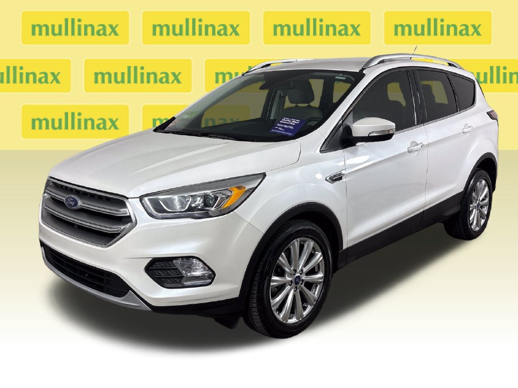 Certified 2017 Ford Escape Titanium FWD image 14