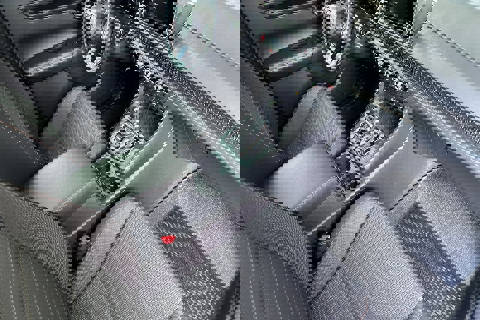 Used 2025 Honda CR-V Sport image 16