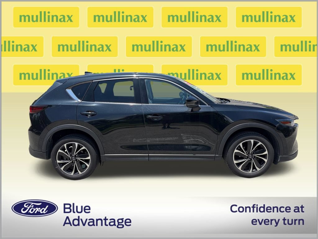 Used 2022 MAZDA CX-5 AWD 2.5 S w/ Premium Package image 2