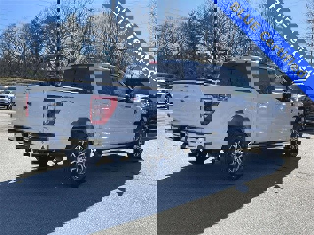 Certified 2022 Ford F150 Lariat w/ Equipment Group 501A Mid image 5