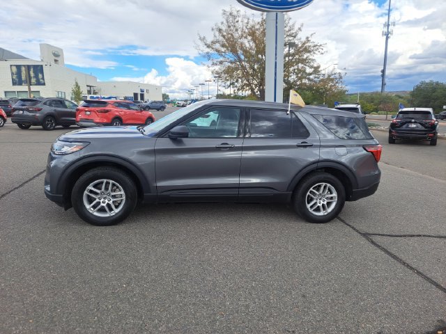 Certified 2026 Ford Explorer Active AWD/4WD image 2