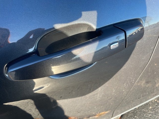 Used 2023 Chevrolet Equinox LT image 15