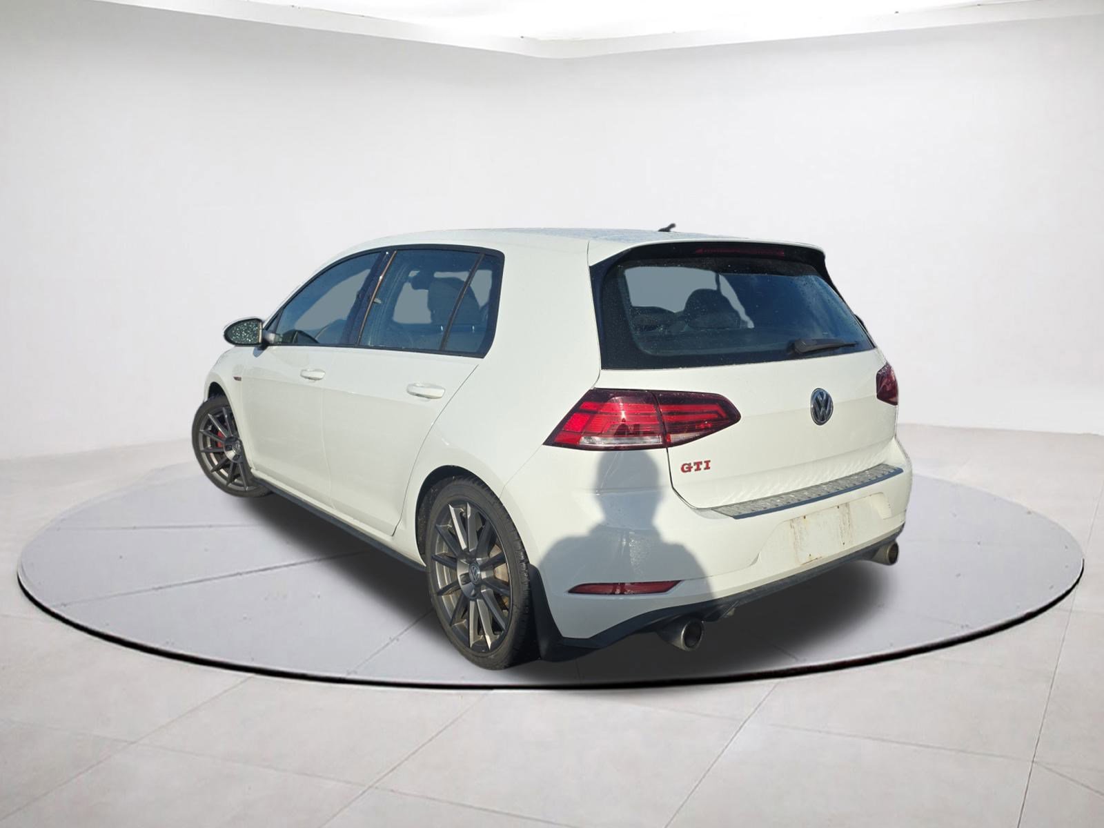 Used 2018 Volkswagen GTI S image 5