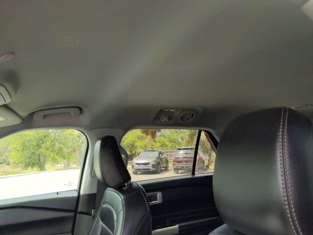 Certified 2023 Ford Explorer XLT w/ Equipment Group 202A image 22