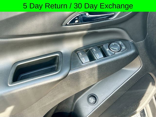 Used 2022 Chevrolet Equinox LT image 19