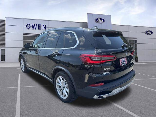 Used 2019 BMW X5 xDrive40i w/ Convenience Package AWD/4WD image 3