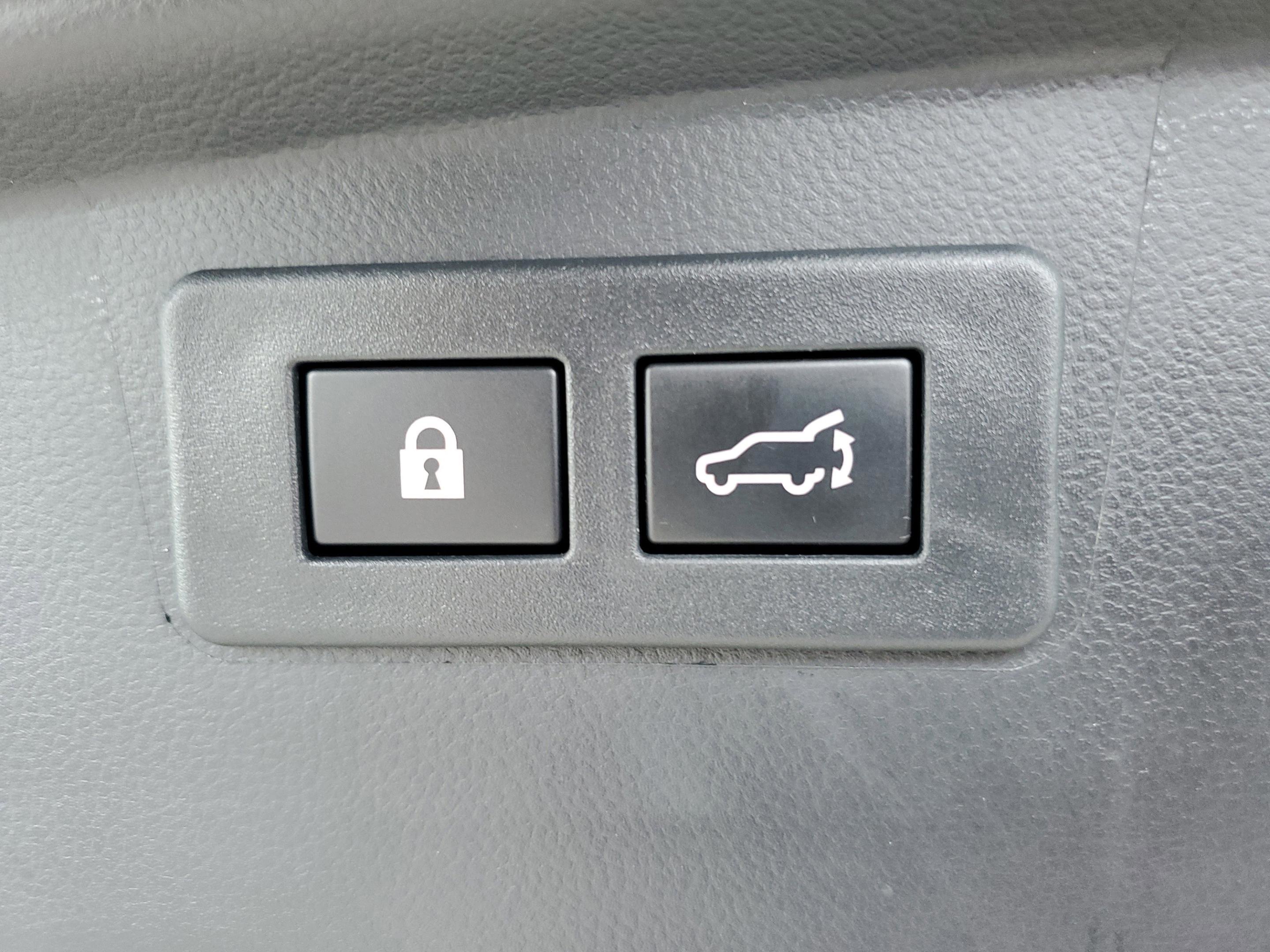 Used 2024 Subaru Outback Touring AWD/4WD image 8