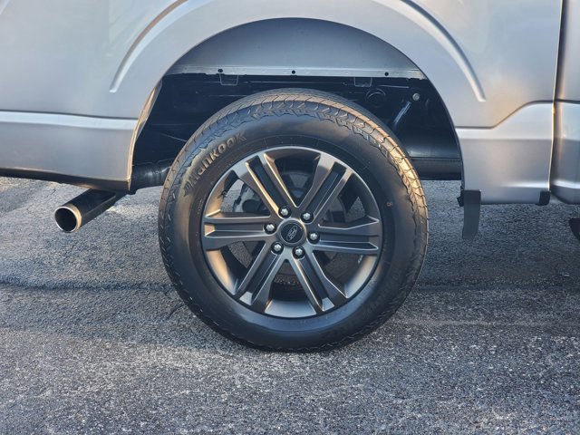 Certified 2022 Ford F150 XLT w/ Equipment Group 302A High image 7