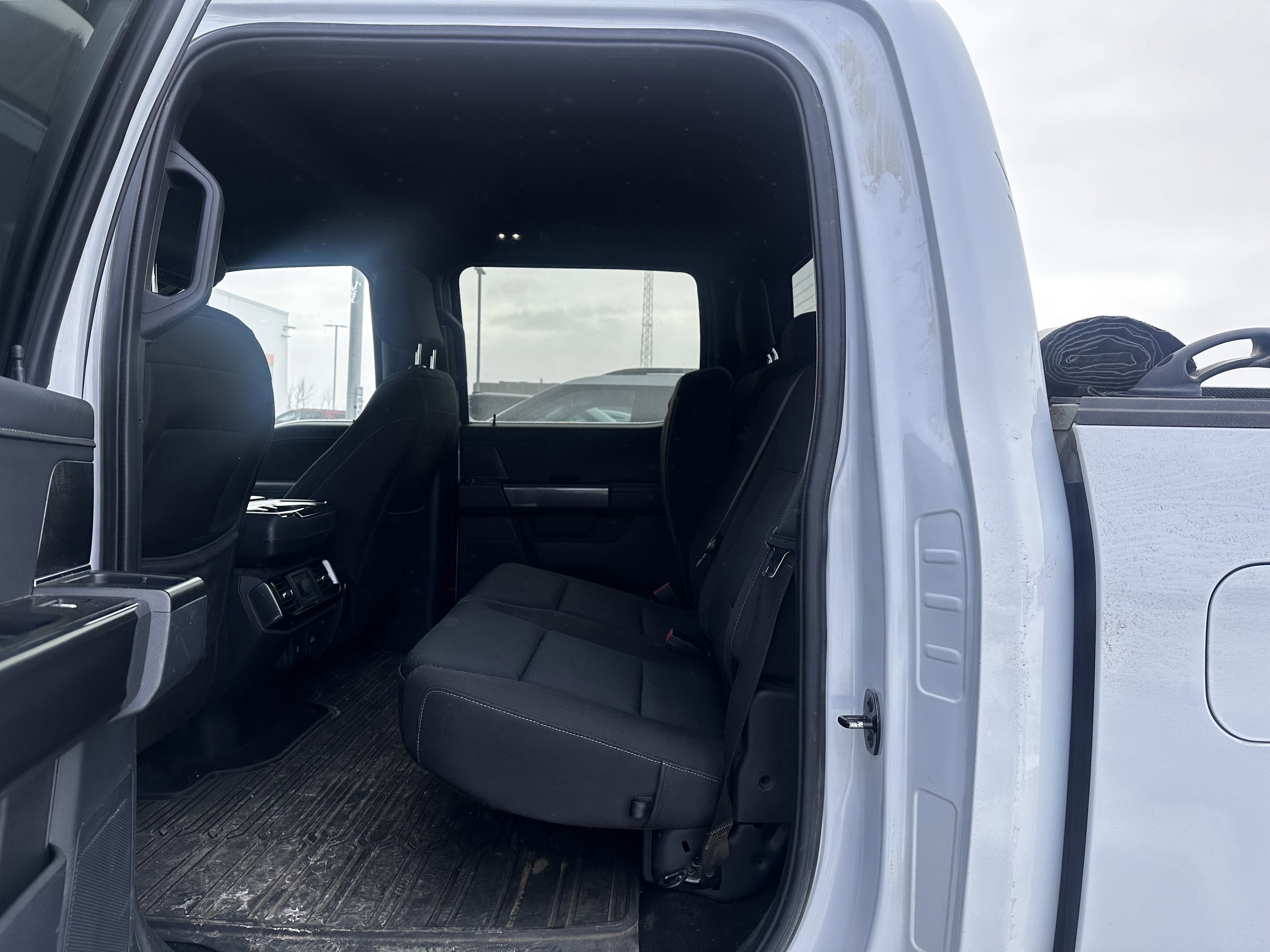 Certified 2022 Ford F150 XLT w/ Equipment Group 302A High image 9