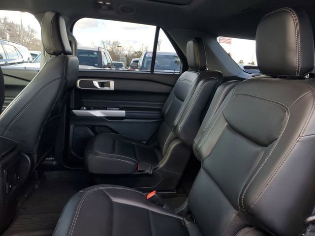 Certified 2023 Ford Explorer XLT w/ Equipment Group 202A image 26