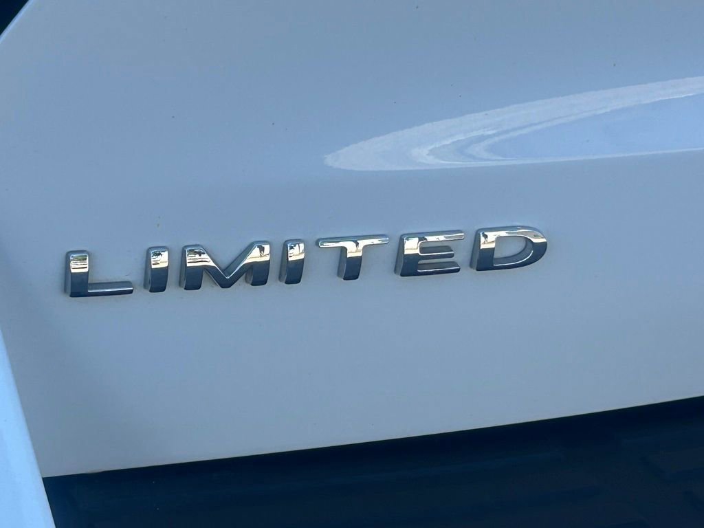 Certified 2023 Ford Expedition Limited image 24