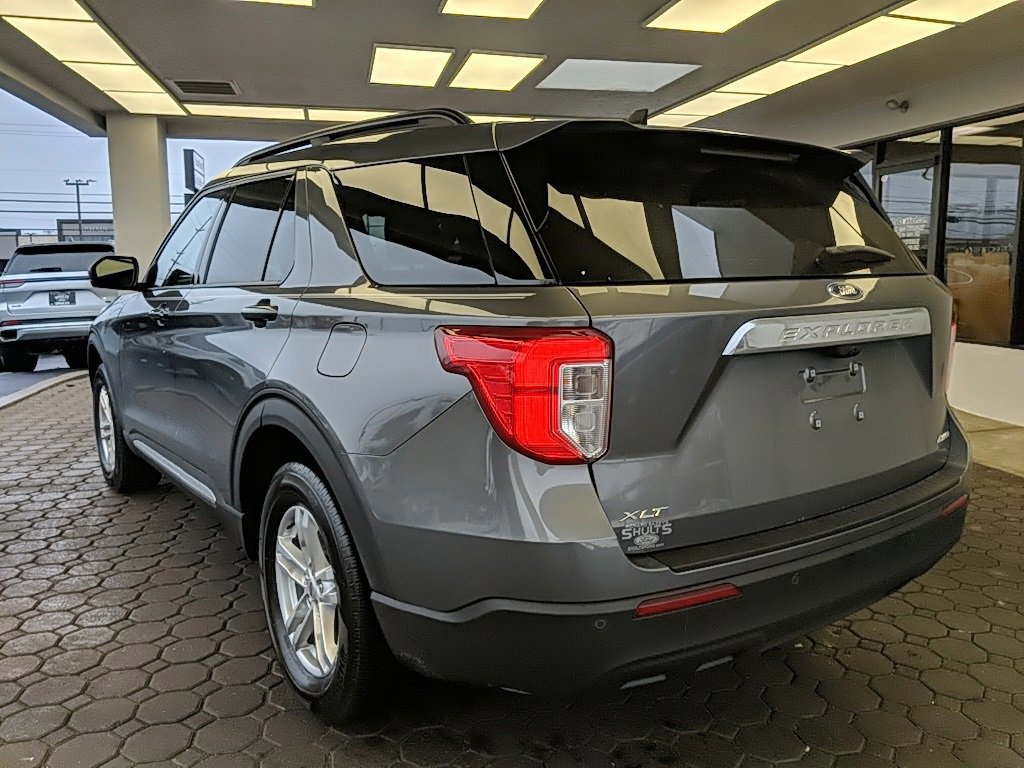Certified 2023 Ford Explorer XLT image 5