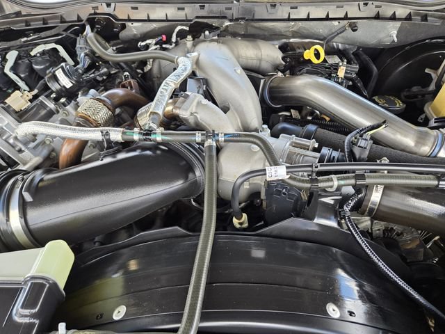 Certified 2020 Ford F250 Lariat w/ Lariat Ultimate Package AWD/4WD image 30