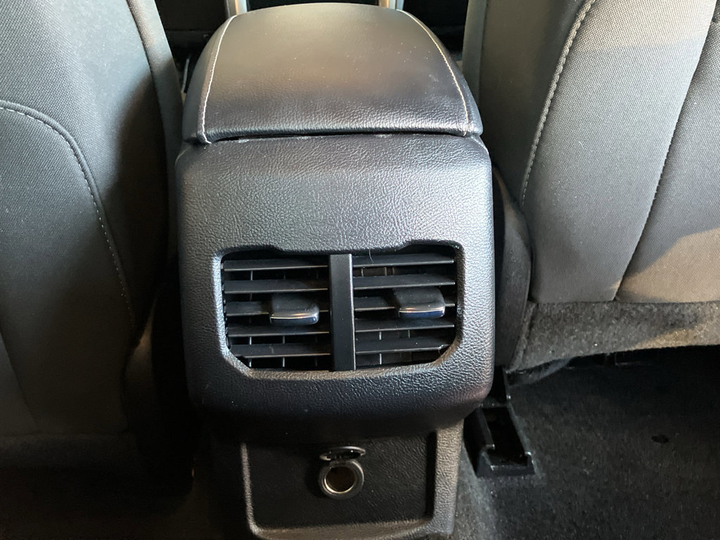 Certified 2019 Ford Fusion SE image 37