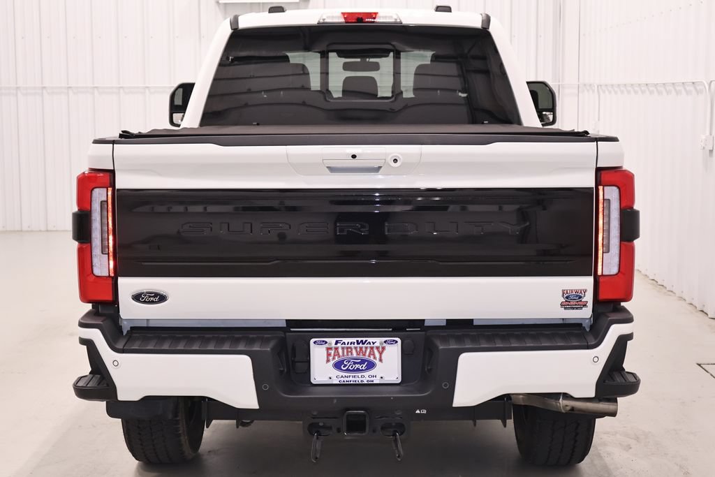 Certified 2026 Ford F350 Platinum AWD/4WD image 9