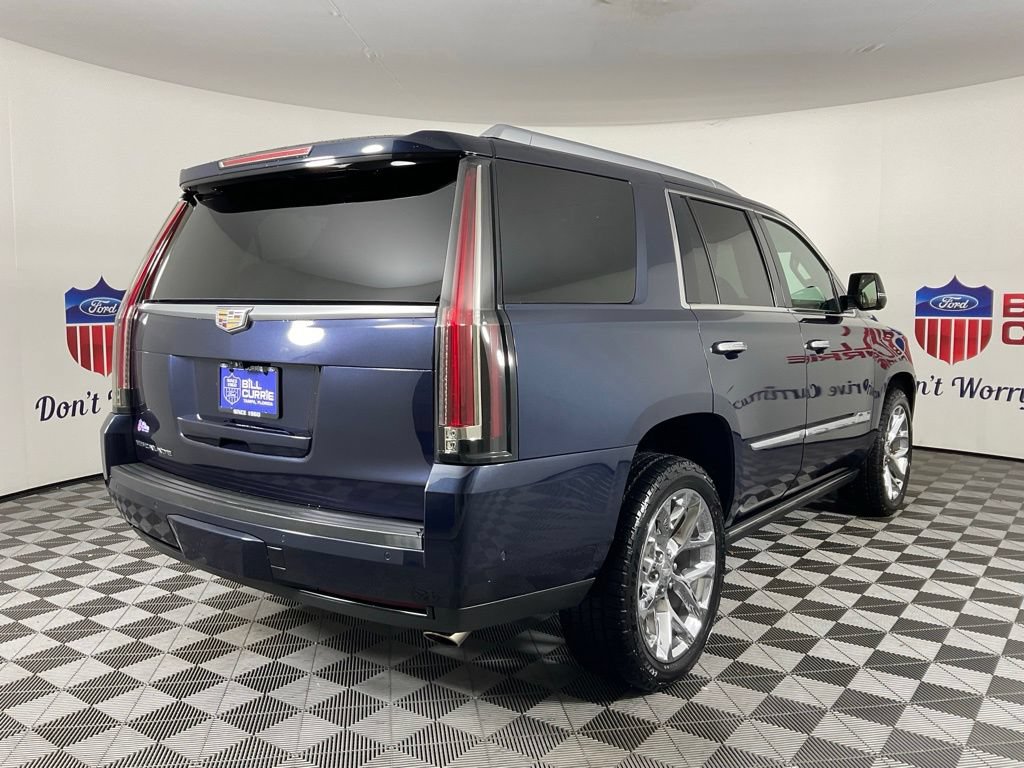 Used 2019 Cadillac Escalade Platinum AWD/4WD image 3