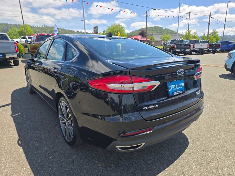 Certified 2019 Ford Fusion Titanium AWD/4WD image 3