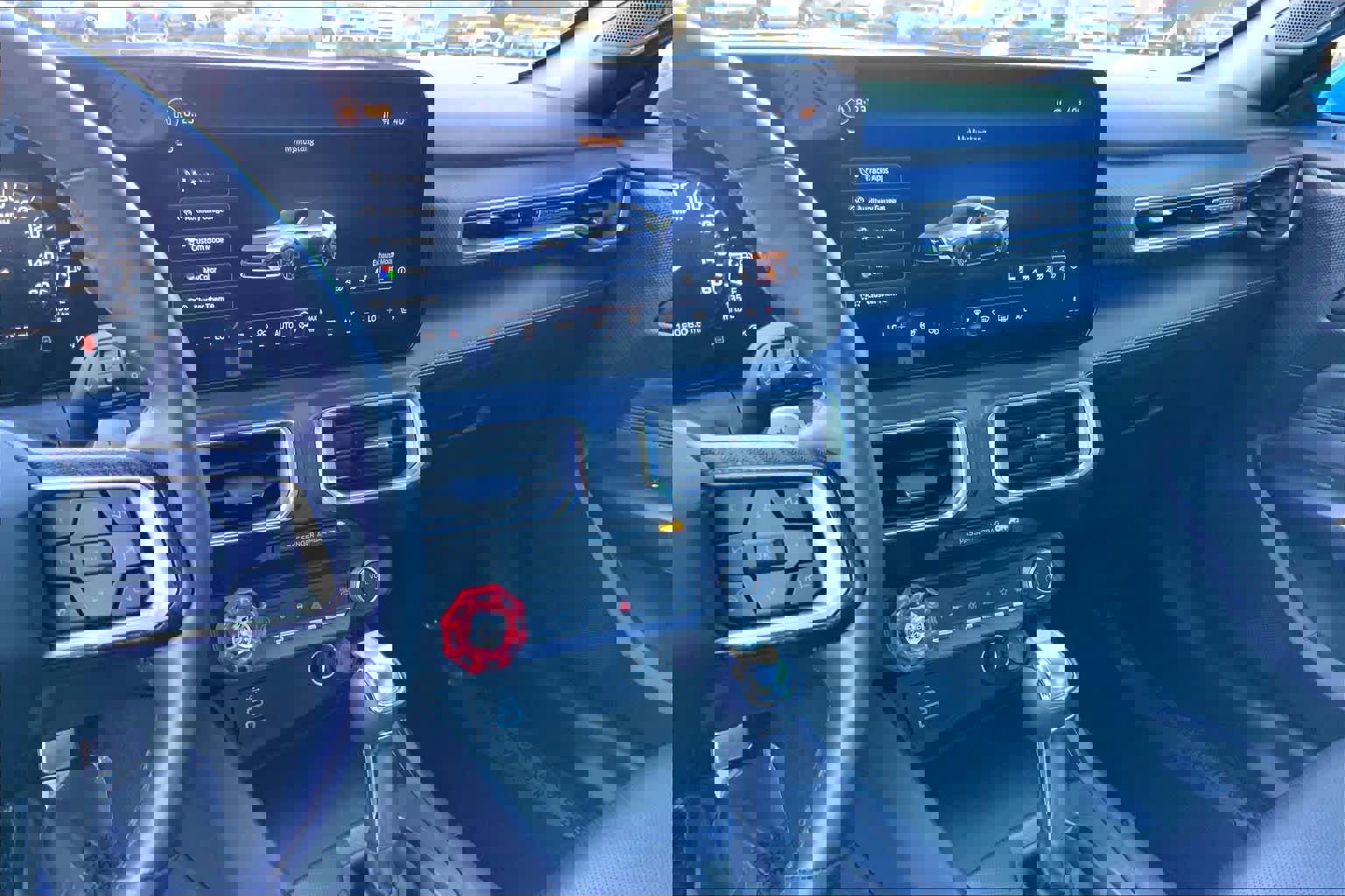 Certified 2025 Ford Mustang GT Premium image 6