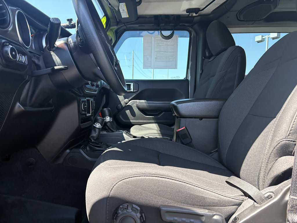 Used 2019 Jeep Wrangler Sport AWD/4WD image 15