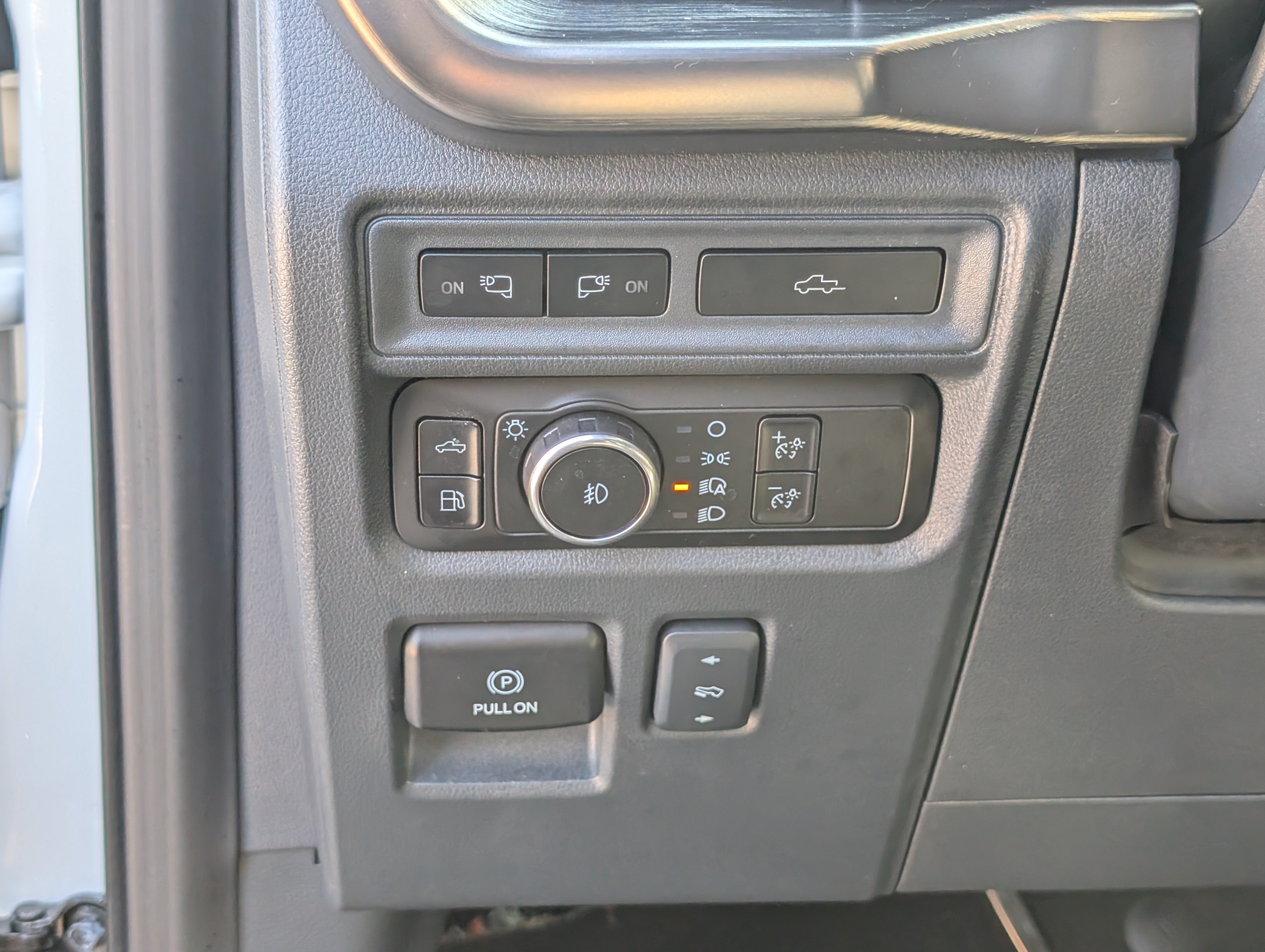 Certified 2023 Ford F150 Lariat w/ Equipment Group 502A High AWD/4WD image 23