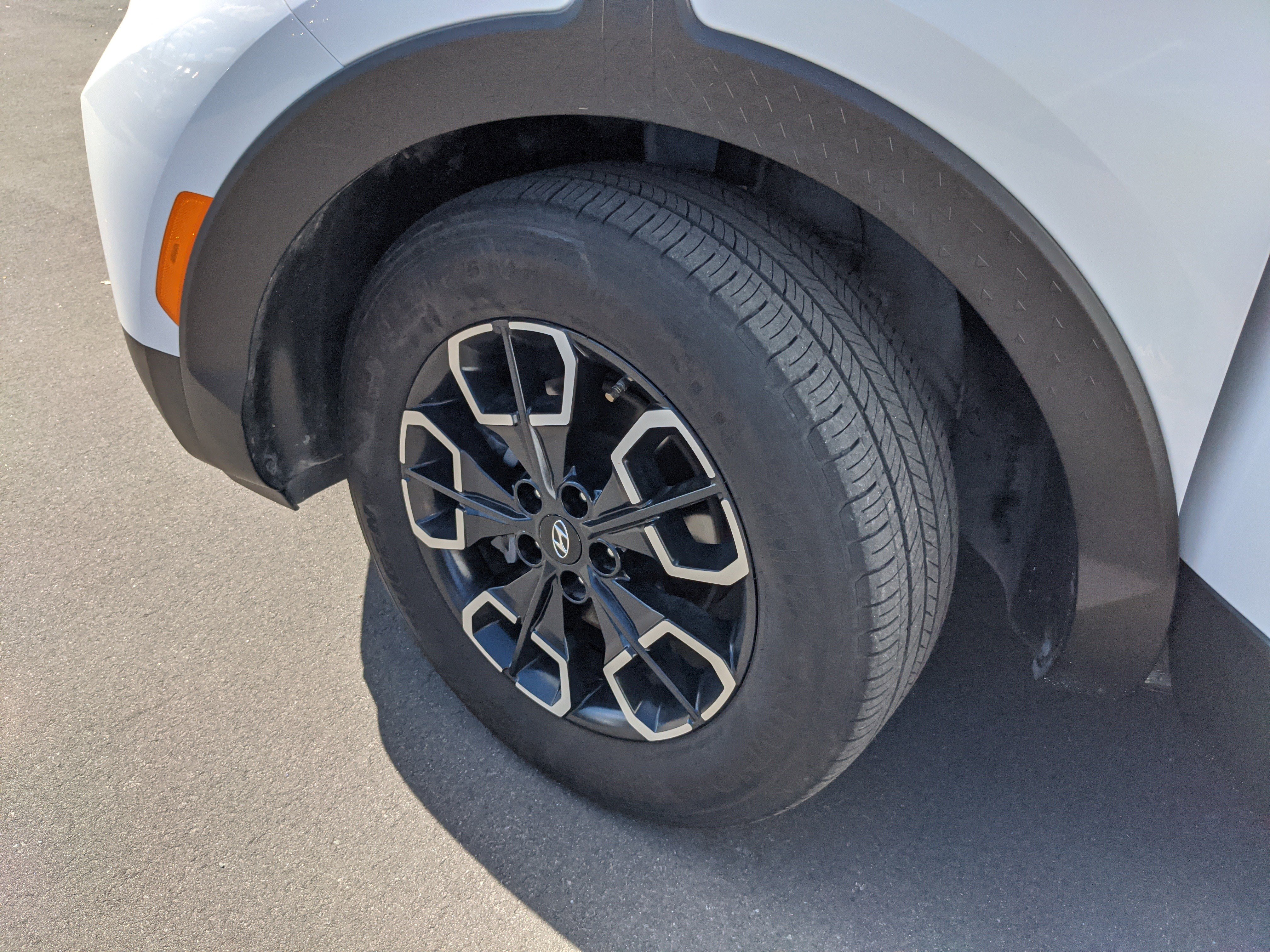 Used 2022 Hyundai Santa Cruz SEL Premium w/ Cargo Package image 37